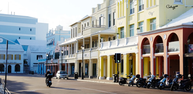 The Reinsurance Scaling Paradox